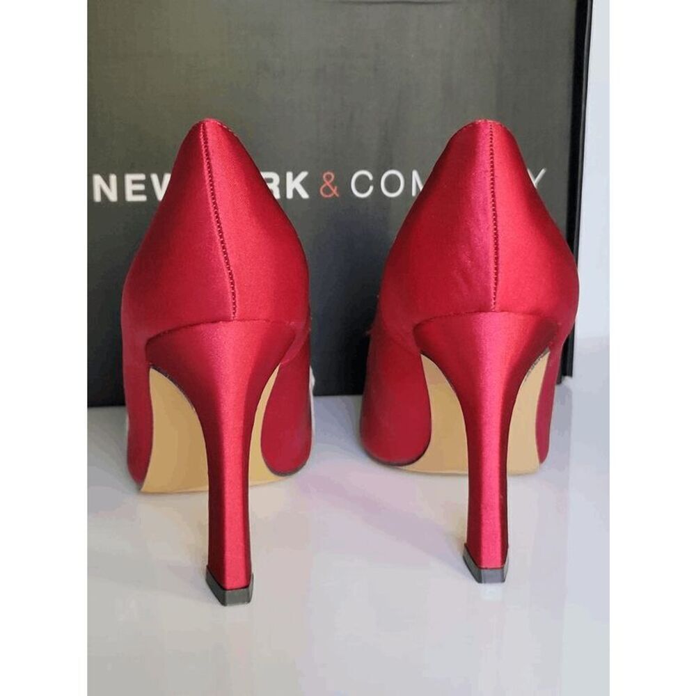 🌹 NEW YORK AND COMPANY Ilyana Red Rose Satin Pumps Heels SIZE 6 NEW IN BOX - Picture 4 of 16